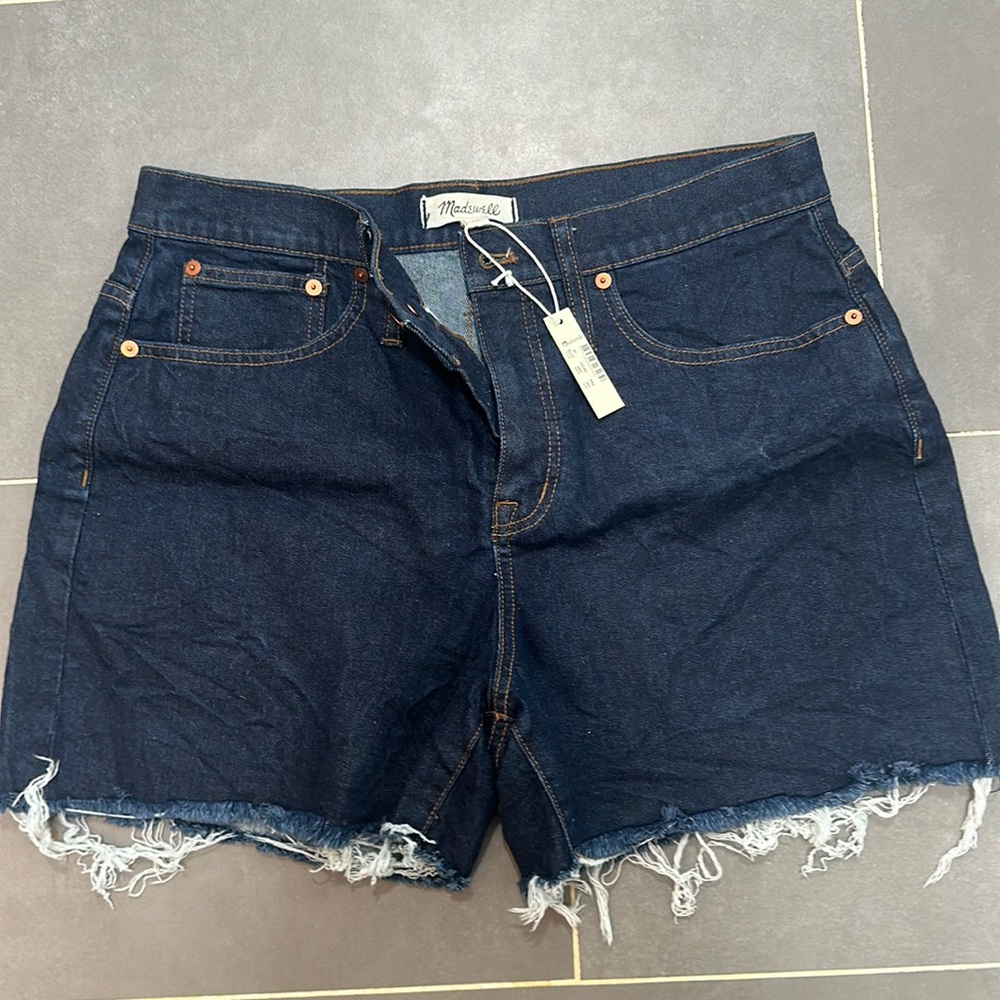 NWT Womens Madewell denim shorts size 30 never worn loose fit